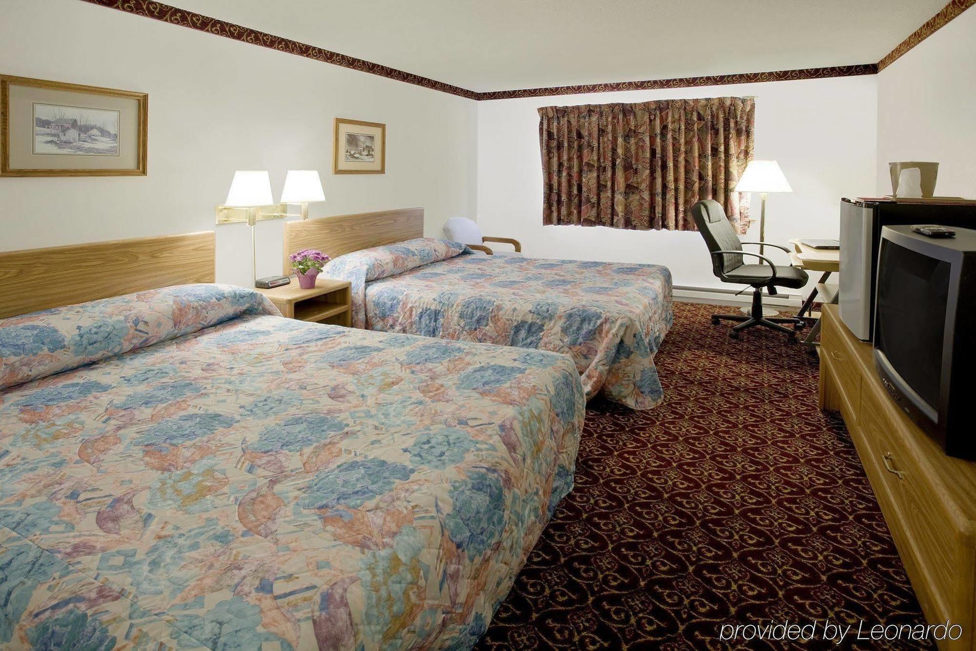 Waconia Inn And Suites Habitación foto