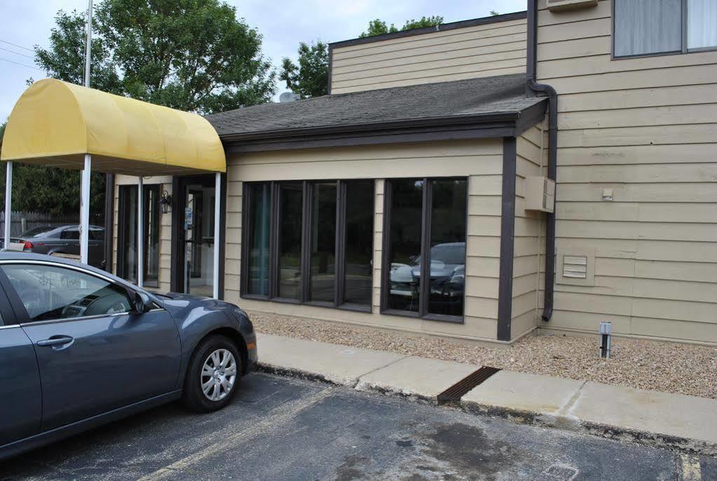 Waconia Inn And Suites Exterior foto