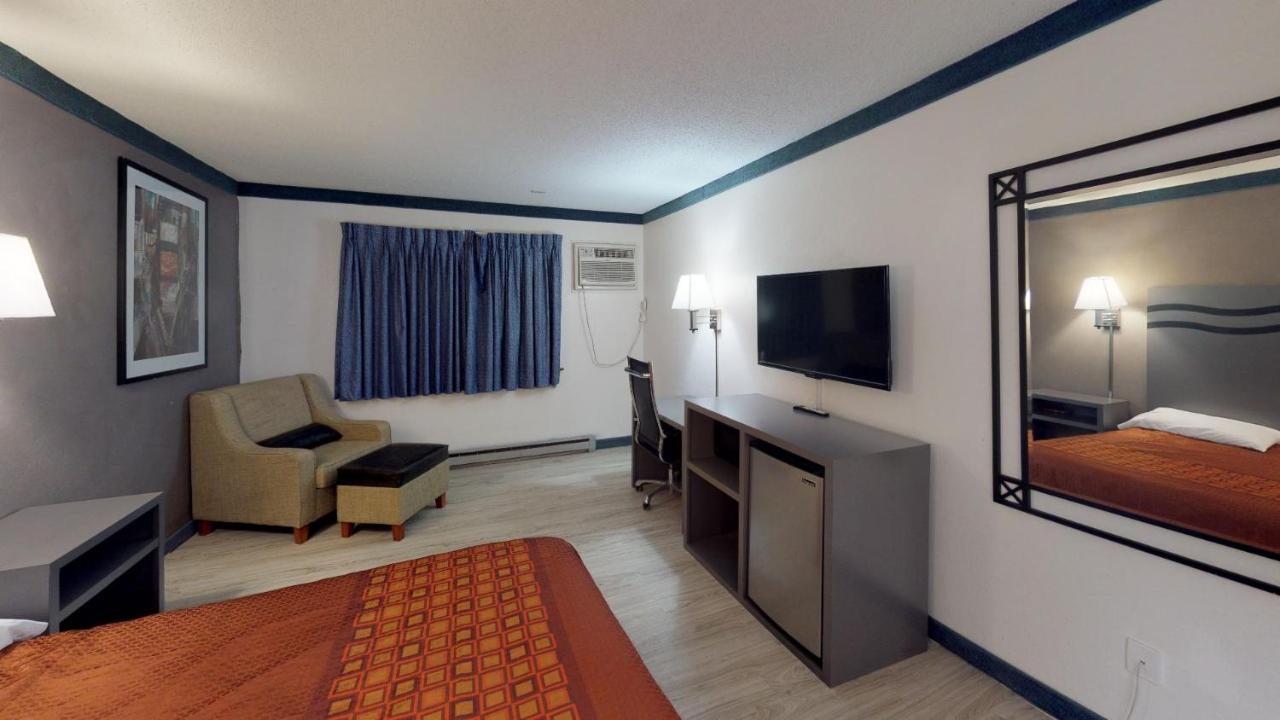 Waconia Inn And Suites Exterior foto